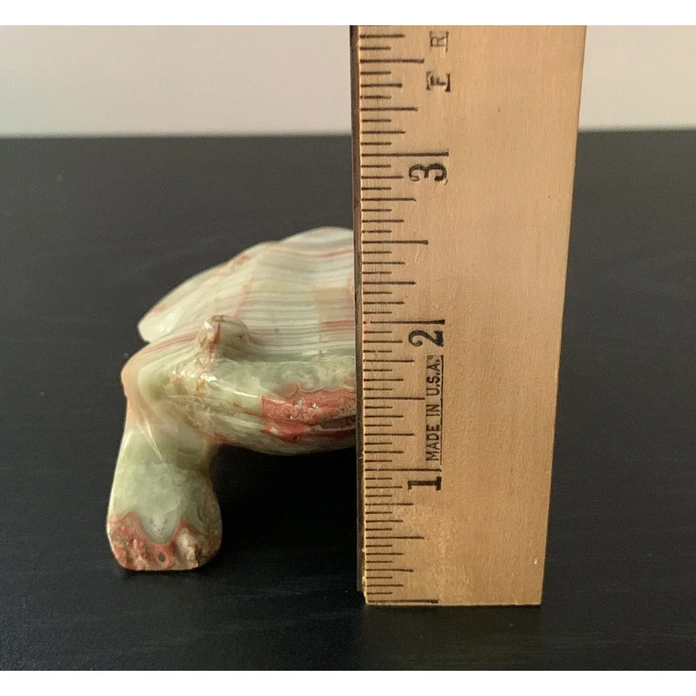 Vintage Chinese Handmade Natural Agate Frog Figurine Hand Craved Decorative